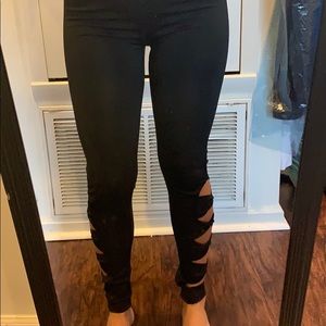 Athletic leggings